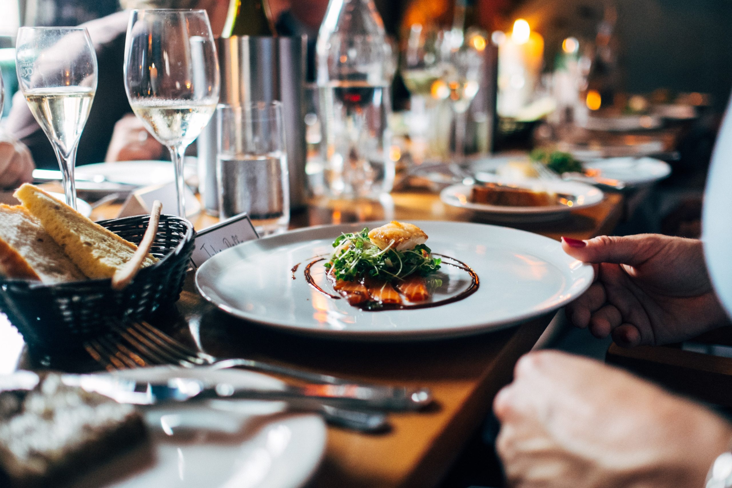 Read more about the article Creating a Memorable Restaurant Experience